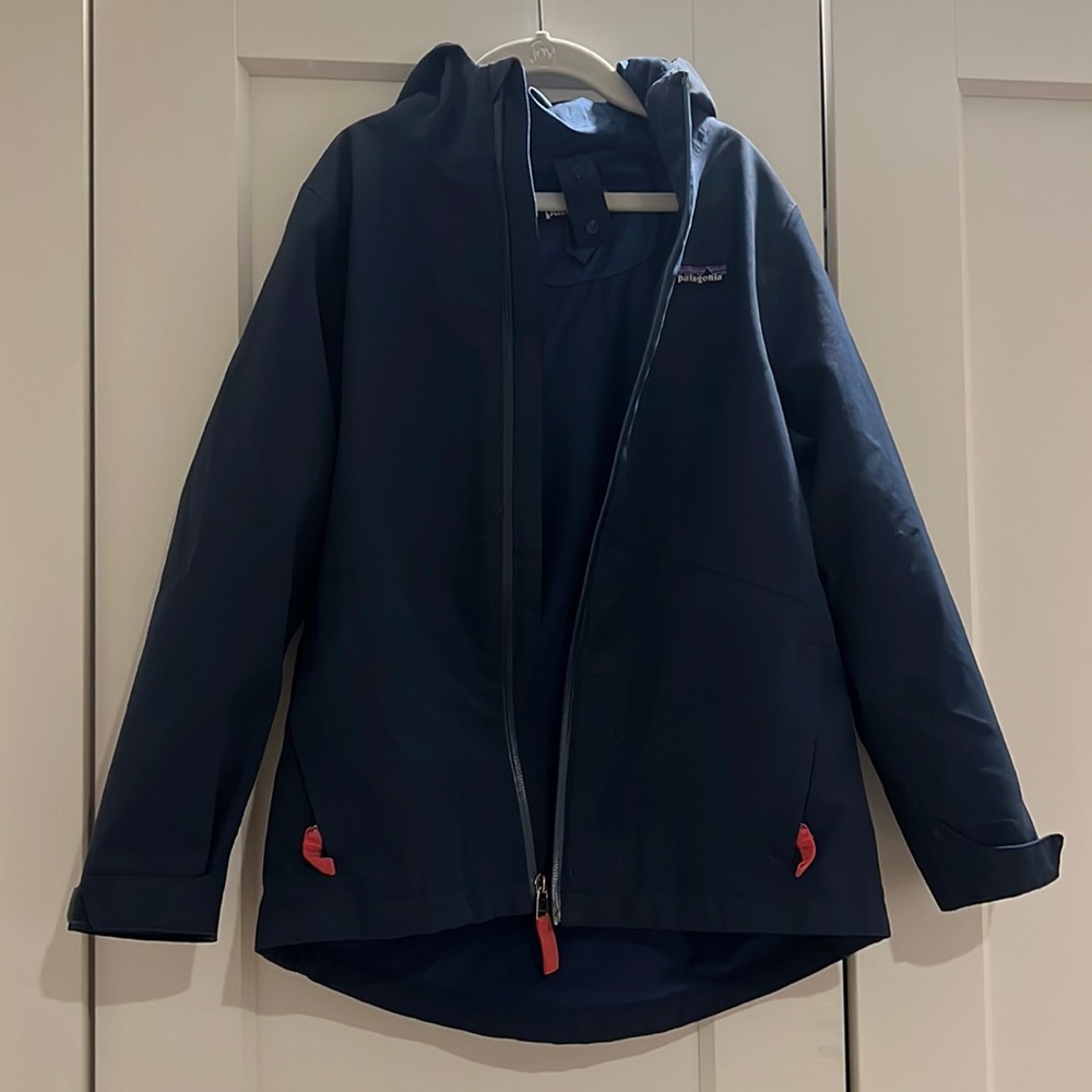 Patagonia kids size S (7/8) Navy 4-in-one Everyday Jacket